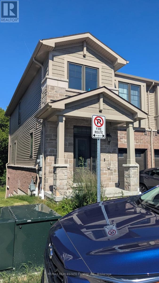 49 - 100 HOLLYWOOD COURT — photo 3