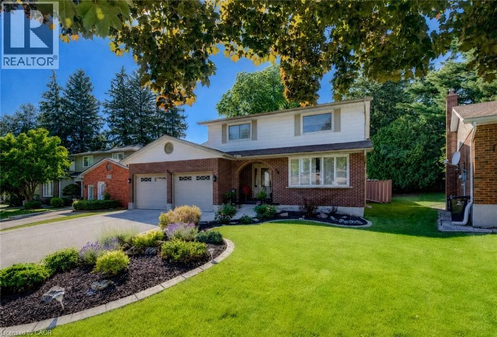 54 STONEGATE Drive — photo 1