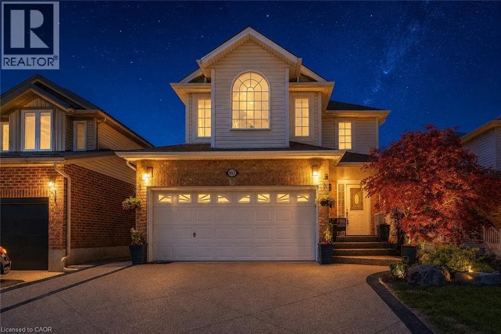 913 COPPER LEAF Crescent — photo 2