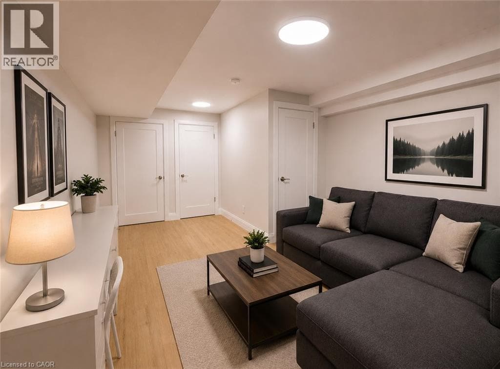 22 HEBEL Place Unit# LOWER — photo 2
