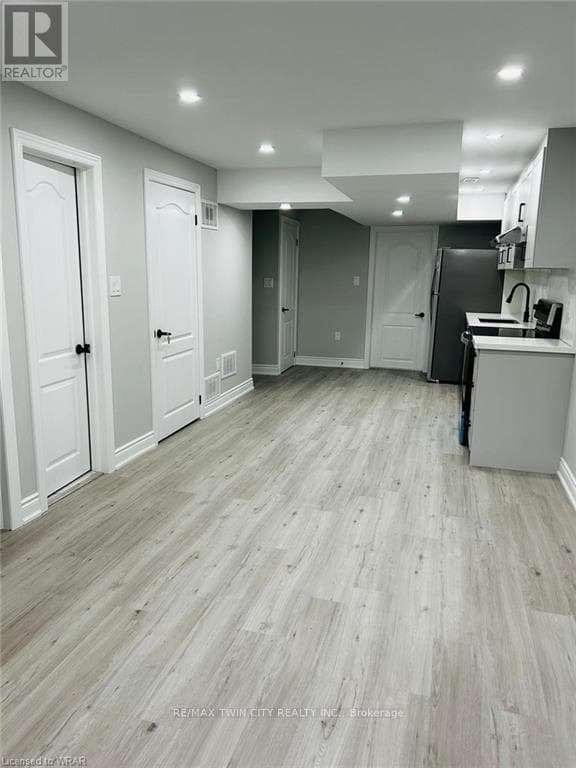 BASEMENT - 216 WOODBINE AVENUE — photo 3