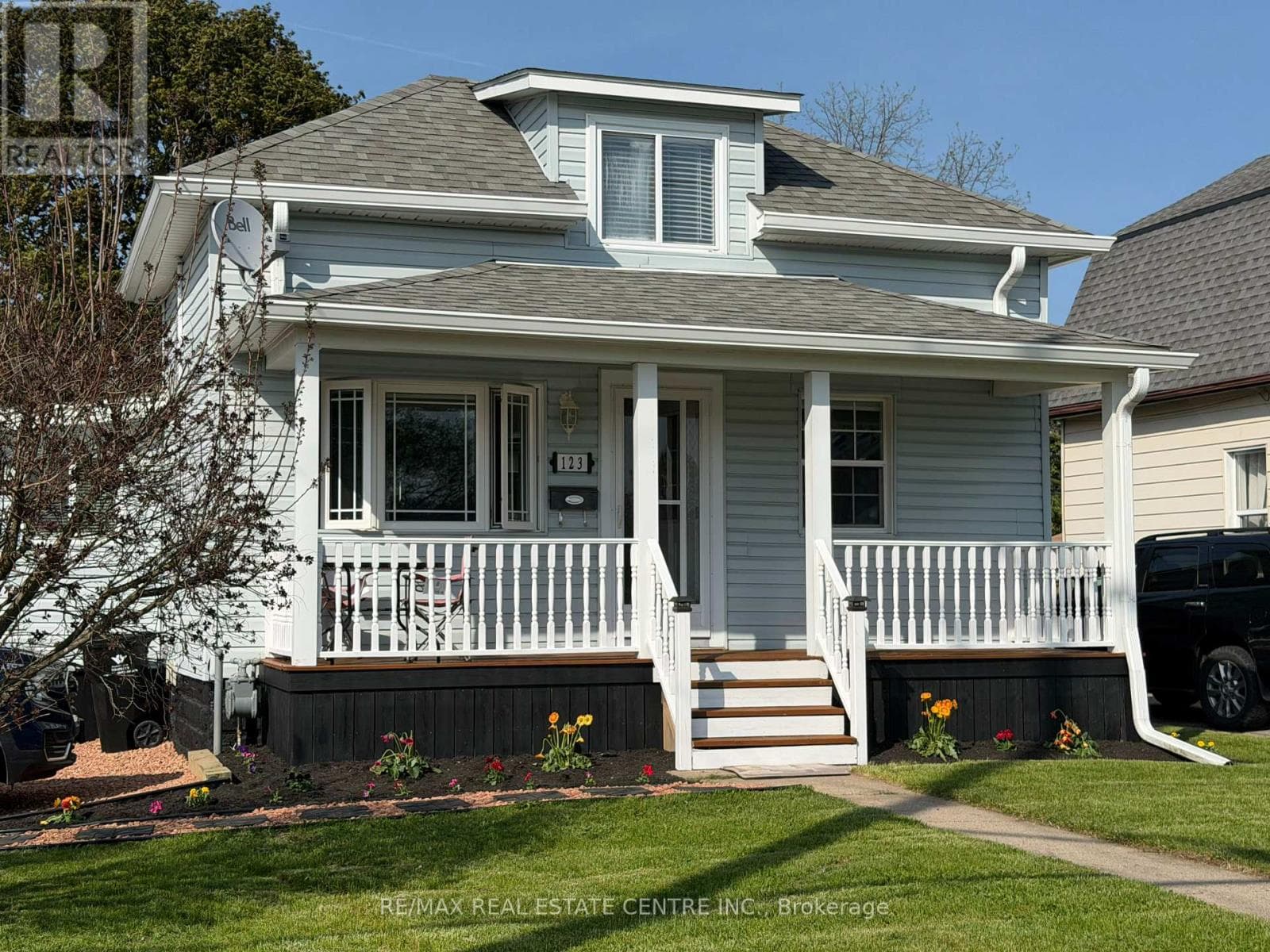 123 NORFOLK AVENUE — photo 1