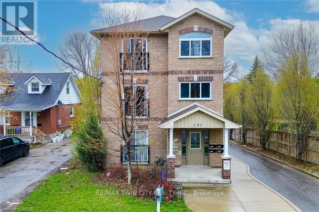 4 - 151 BRIDGEPORT ROAD E — photo 1