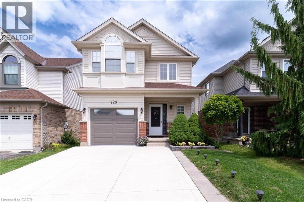 729 GRAND BANKS Drive — photo 1