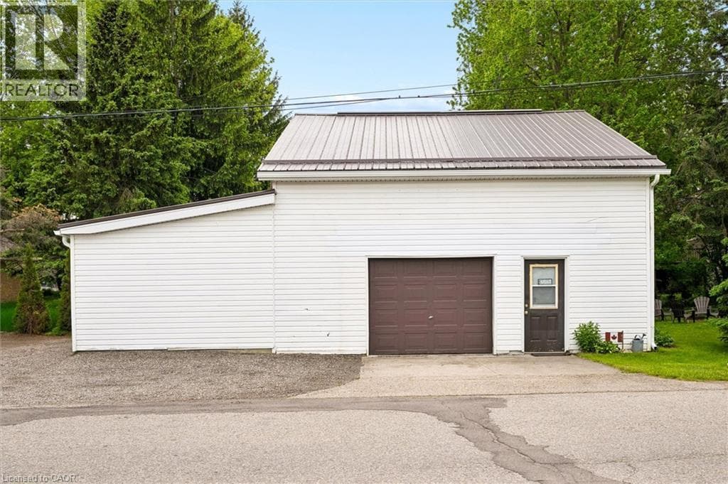 3659 NAFZIGER Road — photo 2