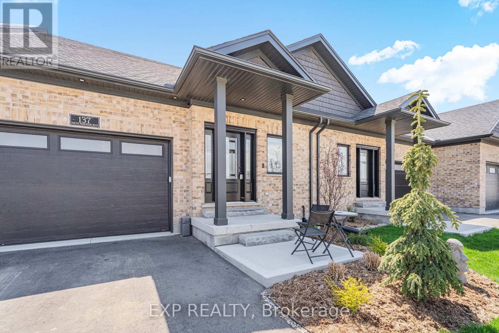 137 SOUTH PARKWOOD BOULEVARD — photo 3