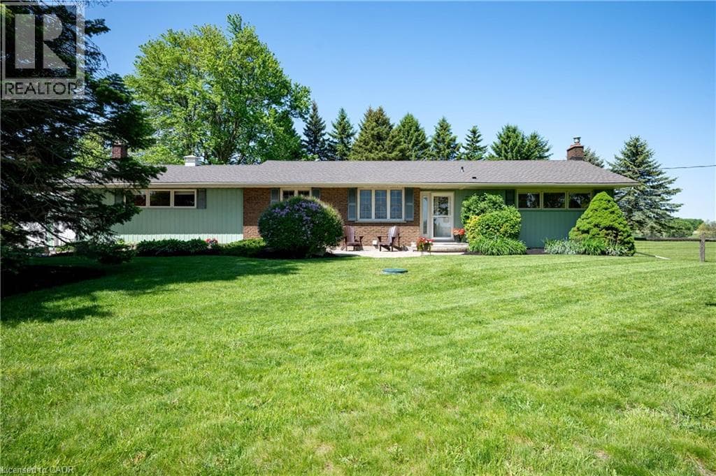 1068 CAMERON Road — photo 3