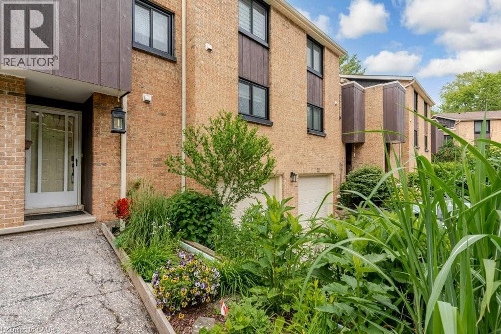 220 SALISBURY Avenue Unit# 23 — photo 2