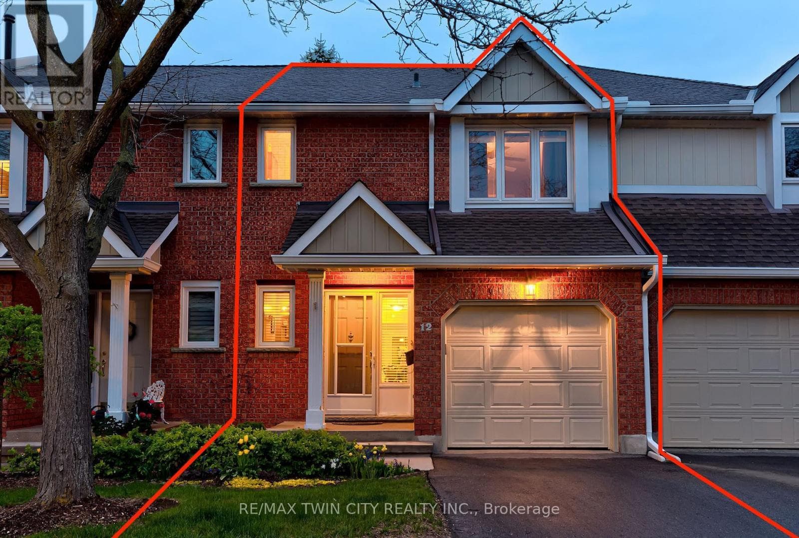 12 - 523 BEECHWOOD DRIVE — photo 2