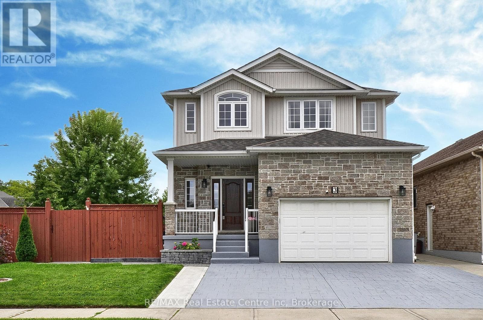 3 LOCKWOOD STREET — photo 1