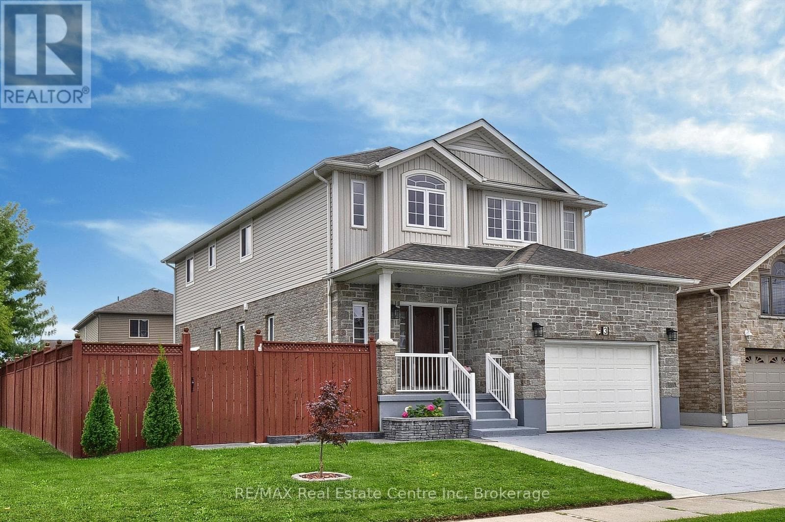 3 LOCKWOOD STREET — photo 2