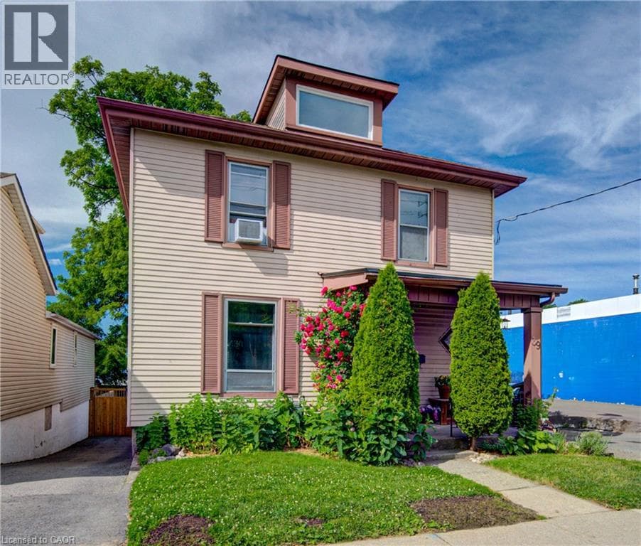 39 KERR Street — photo 1