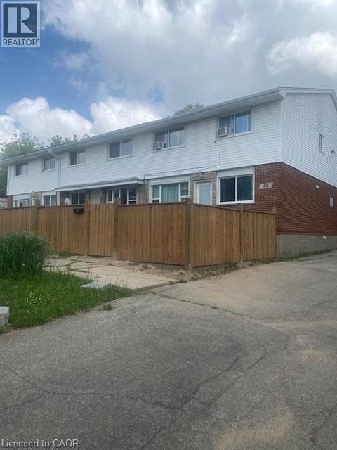 58 HAZELGLEN Drive — photo 2