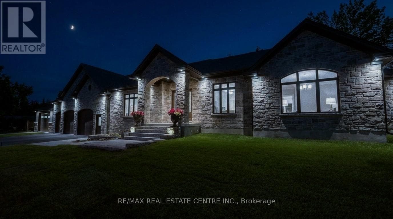 12 ALBERT STREET — photo 3