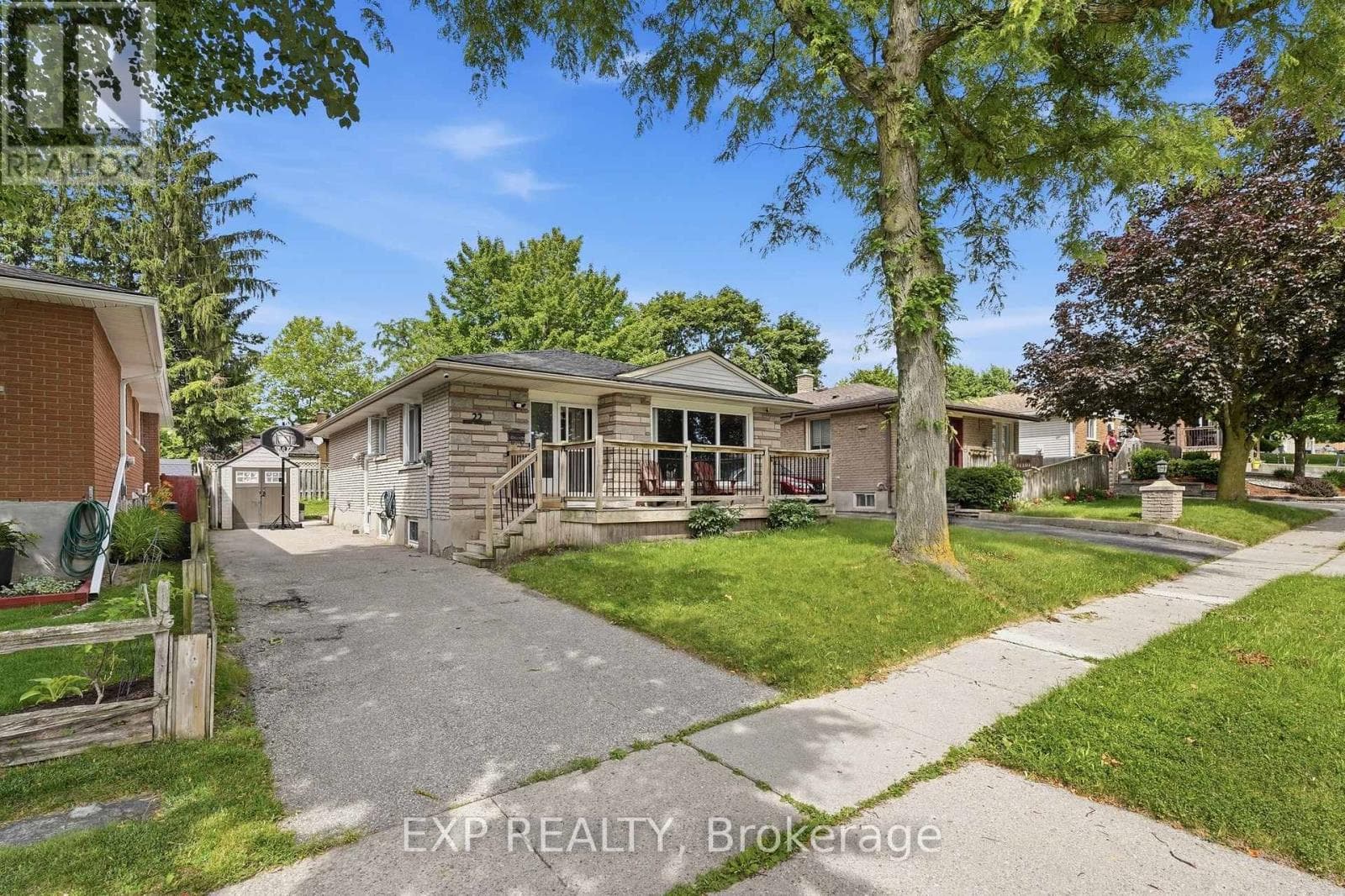 22 MARK CRESCENT — photo 2