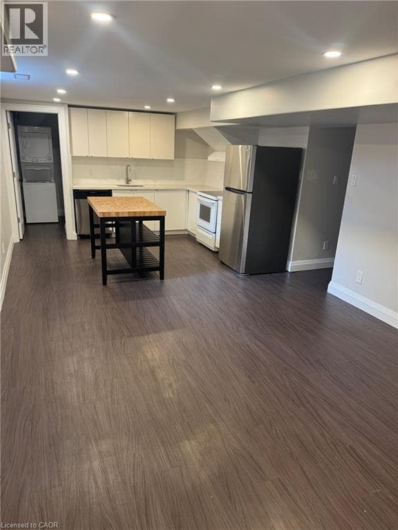 23 MCDOUGALL Road — photo 1