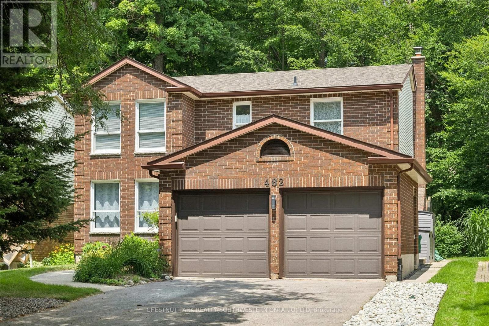 482 FOXHILL PLACE — photo 1