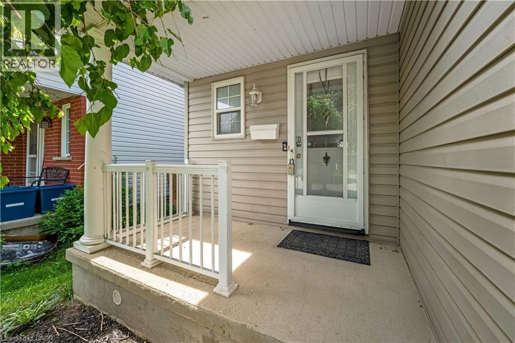 359 HIGHBROOK Crescent — photo 3