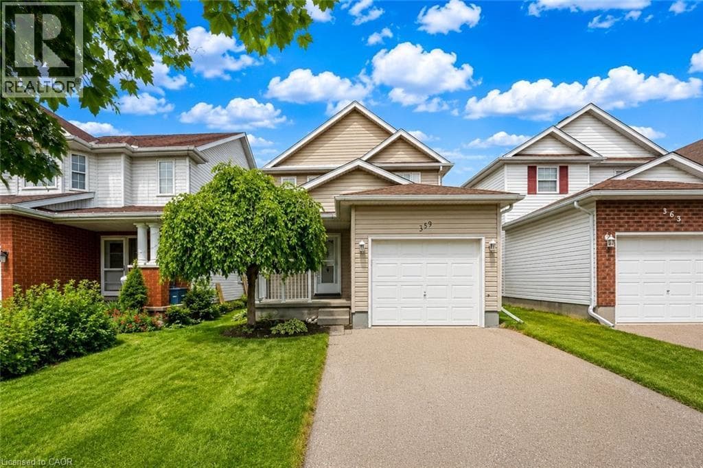 359 HIGHBROOK Crescent — photo 1