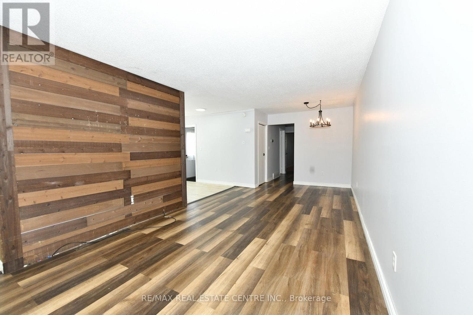 5 HARMONY COURT — photo 3
