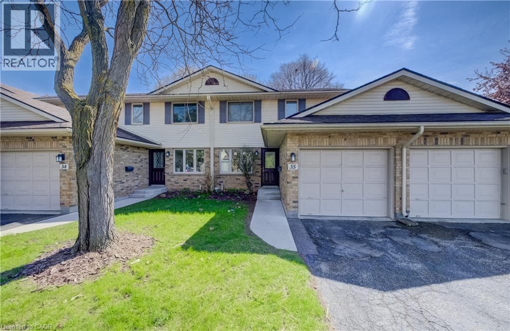 375 KINGSCOURT Drive Unit# 35 — photo 1