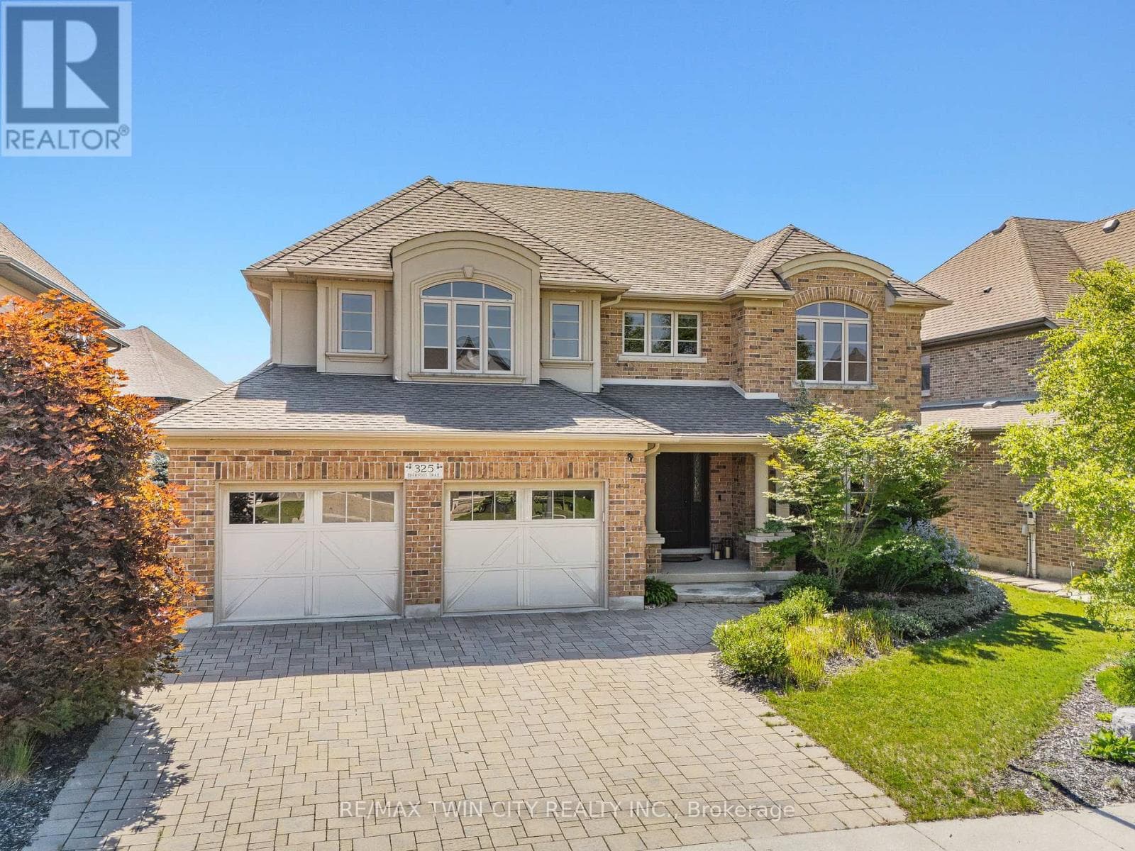 325 DEERFOOT TRAIL — photo 1
