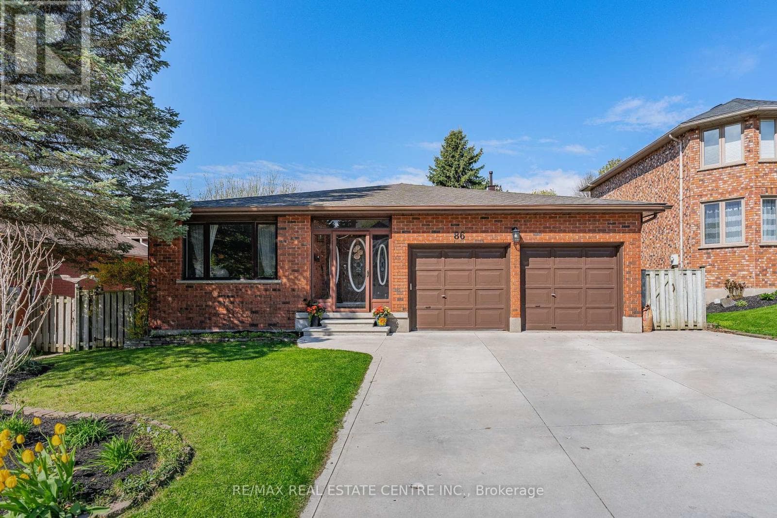 86 CHIMNEY HILL DRIVE — photo 1