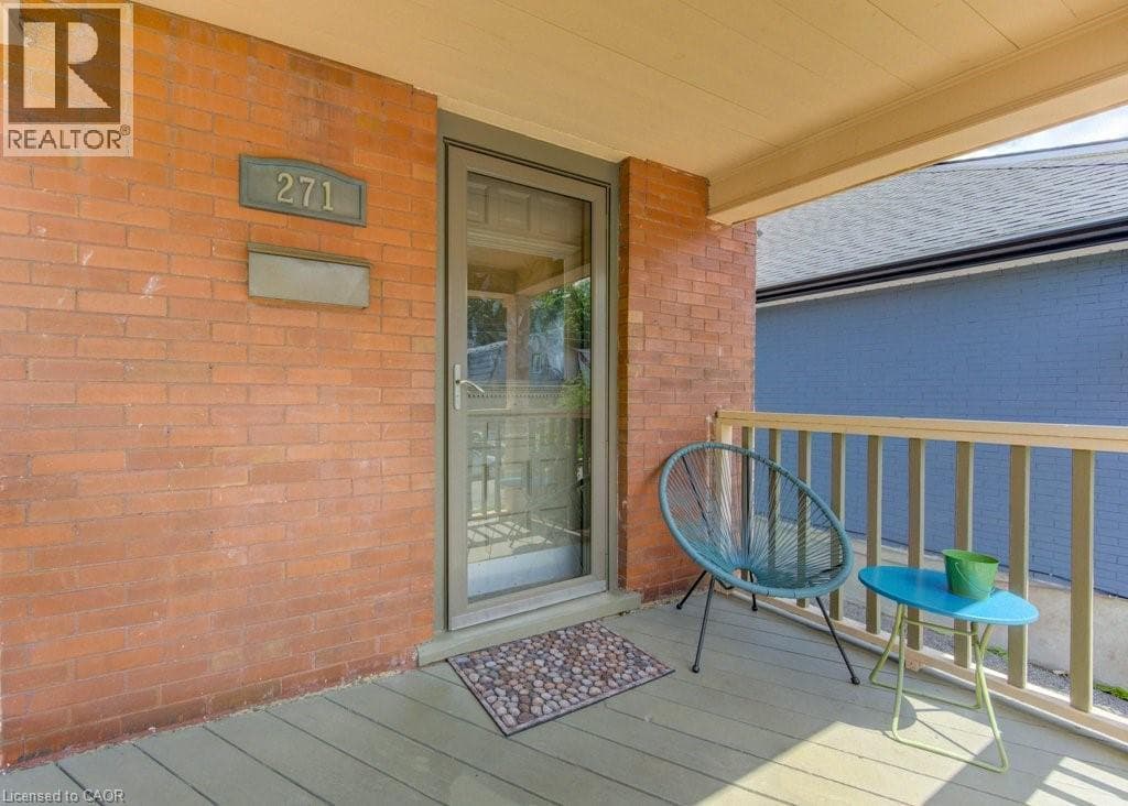 271 LONDON Road W — photo 2