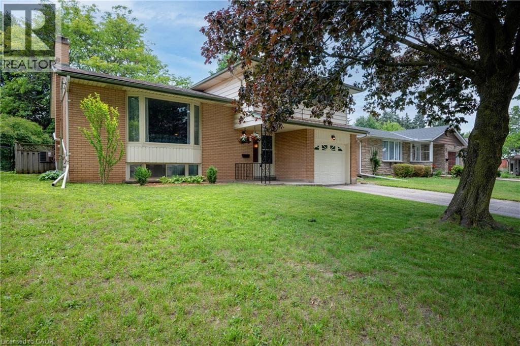 99 LORRAINE Avenue — photo 2