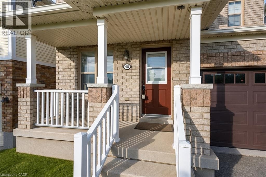 48 GRIFFITHS Avenue — photo 3