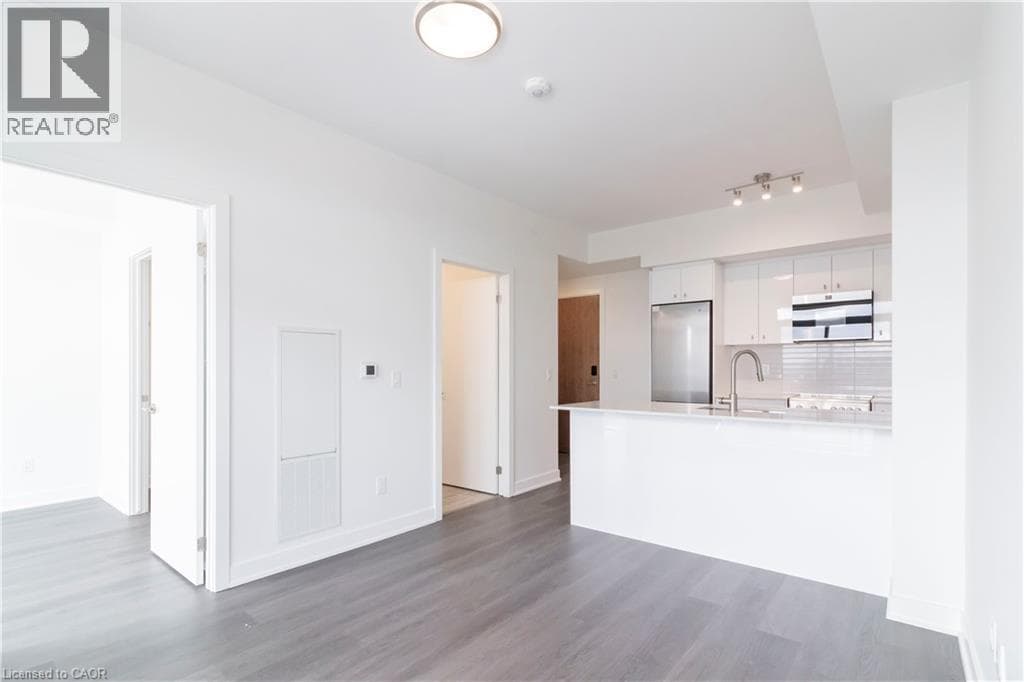 25 WELLINGTON SOUTH Street S Unit# 2102 — photo 3
