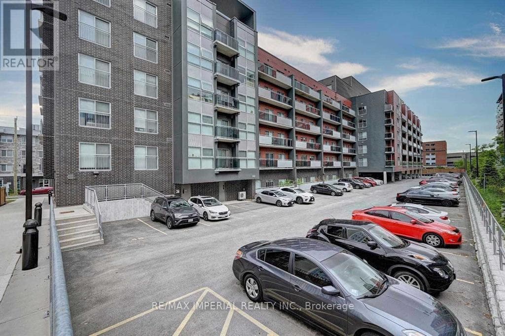 526 - 251 HEMLOCK STREET — photo 3