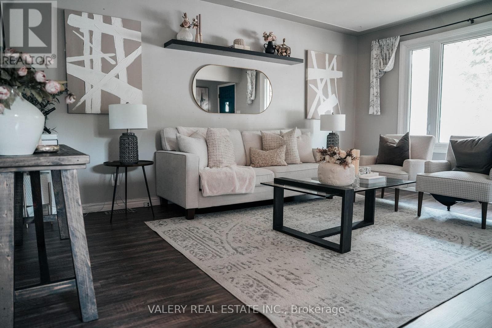 270 CYRUS STREET — photo 2