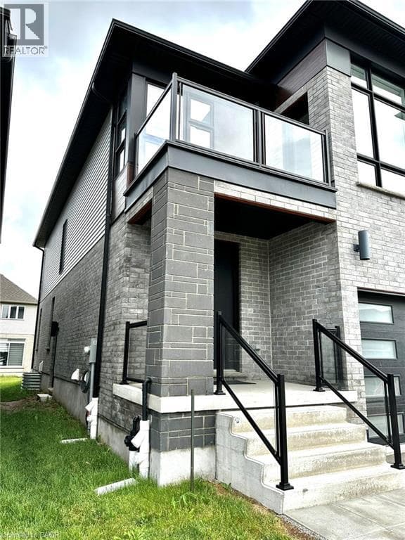 50 JACOB DETWEILLER Drive Unit# Lower — photo 3