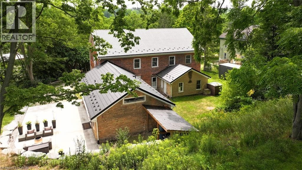 38 SHIRK Place — photo 2