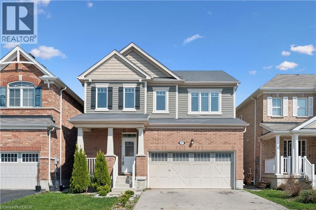 267 GROVEHILL Crescent — photo 1