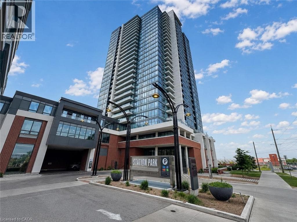 15 WELLINGTON Street S Unit# 2604 — photo 1
