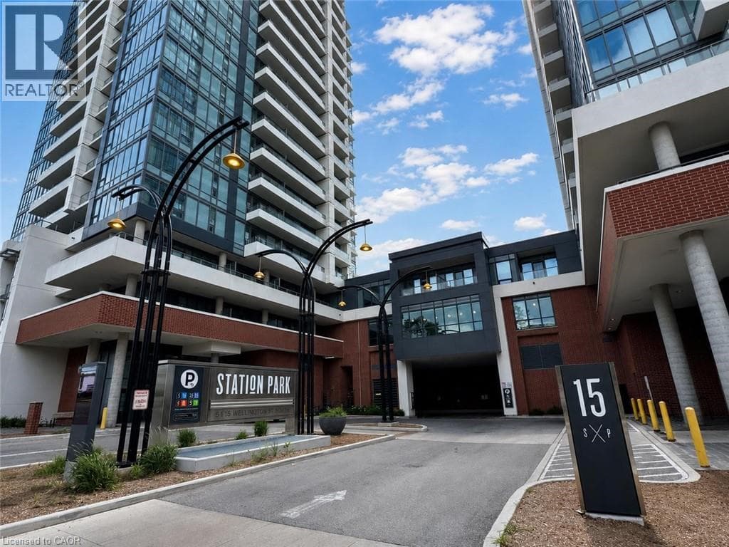 15 WELLINGTON Street S Unit# 2604 — photo 2