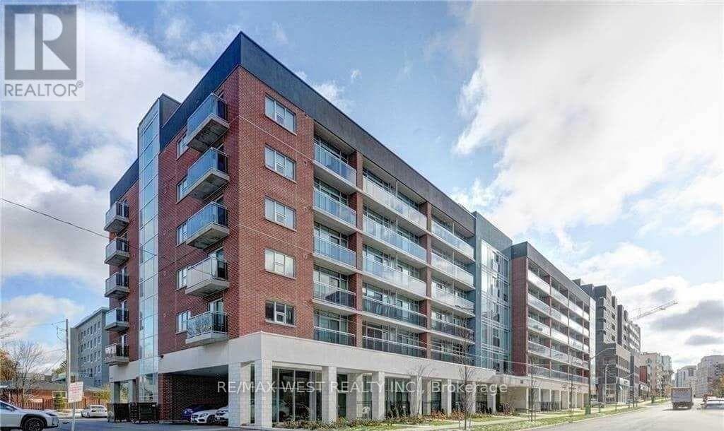 405 - 308 LESTER STREET — photo 1