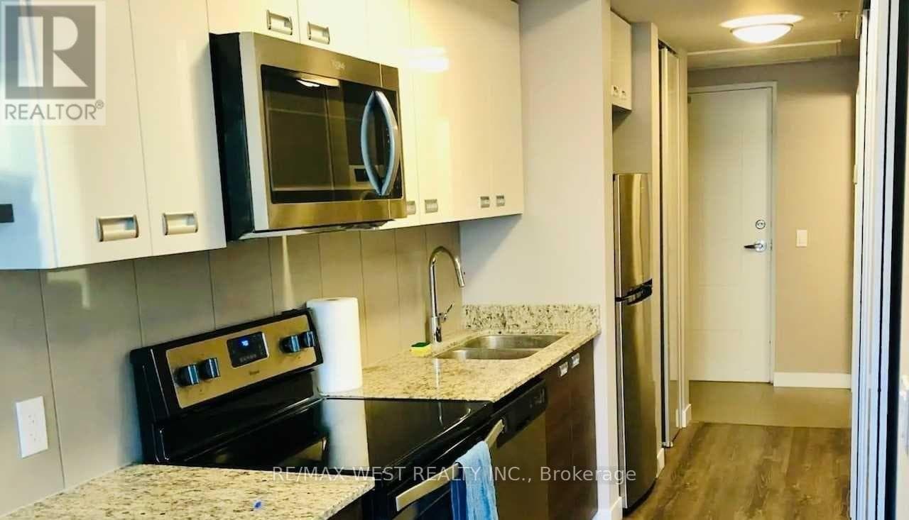 405 - 308 LESTER STREET — photo 3