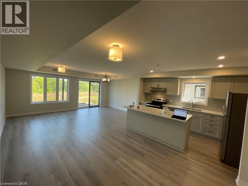 15 STAUFFER WOODS Trail Unit# 33 — photo 2