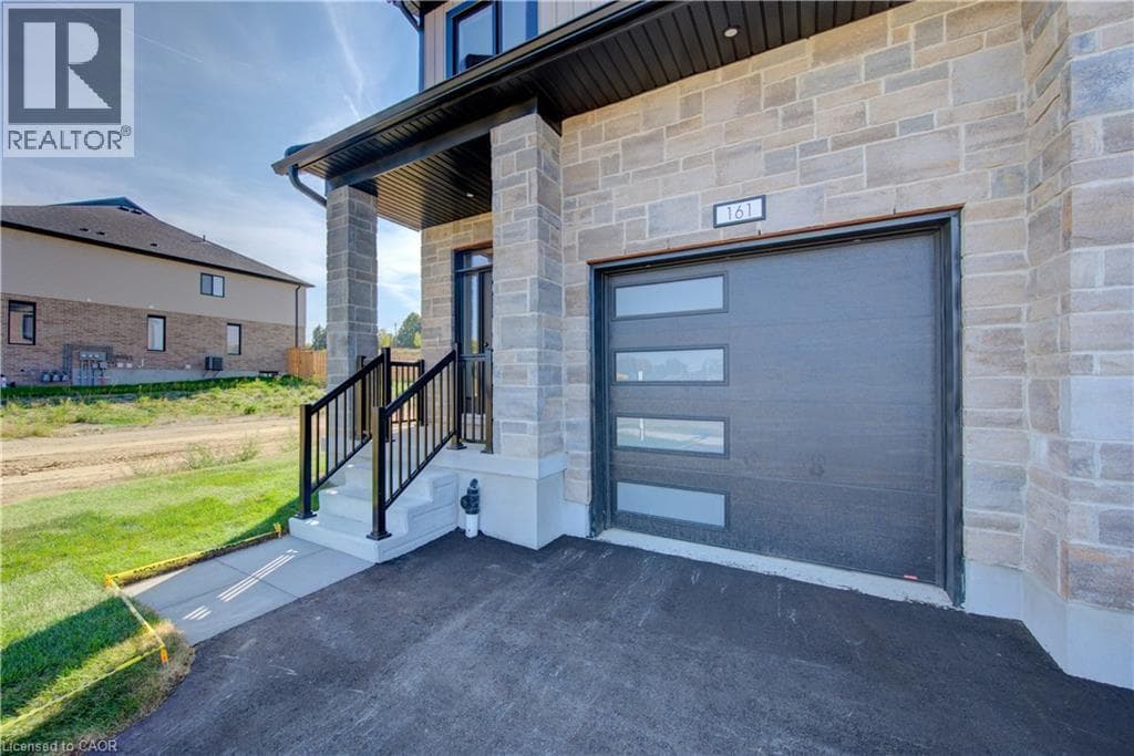 161 DUNNIGAN Drive — photo 3