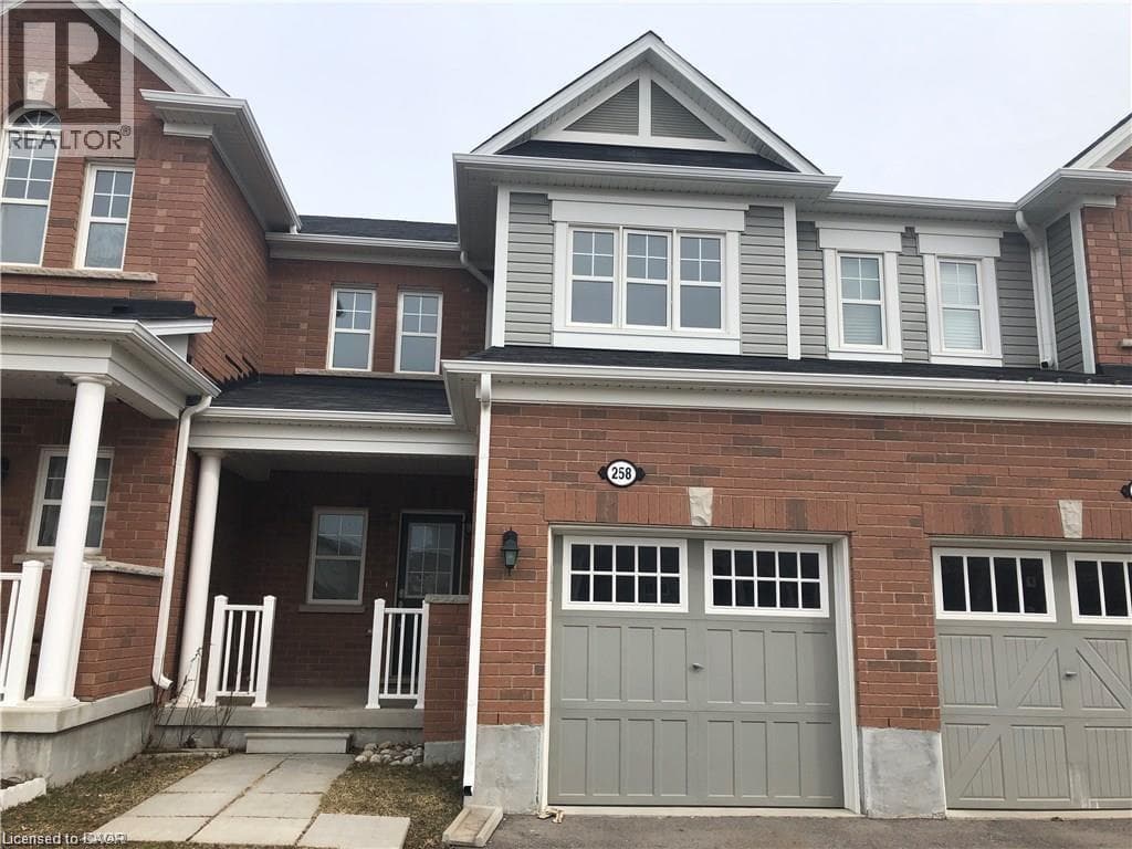 258 APPLE HILL Crescent — photo 3