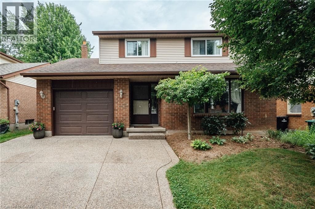 277 CANTERBURY Drive — photo 1