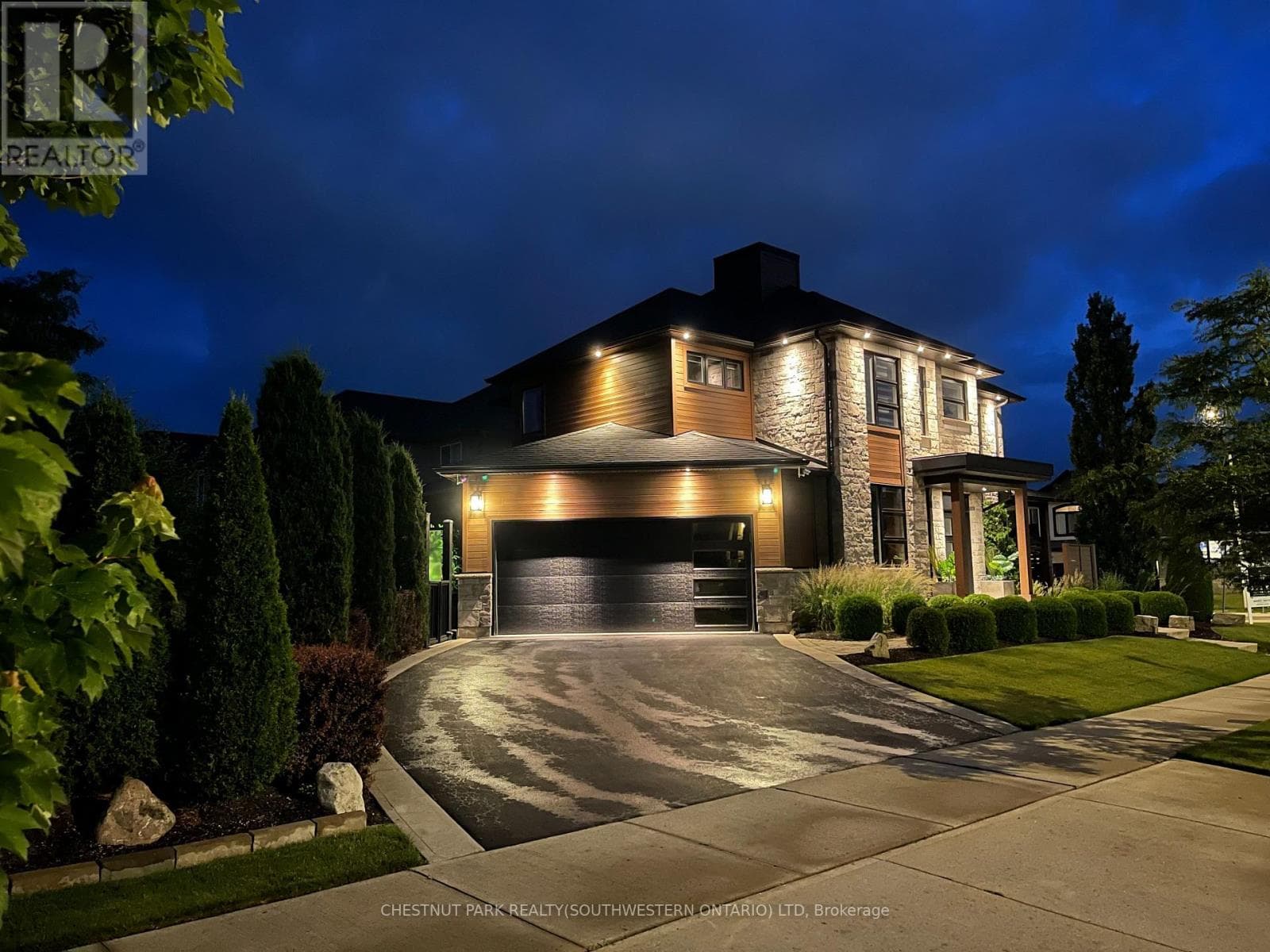 146 GREEN GATE BOULEVARD — photo 2
