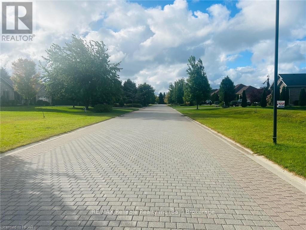 19 Carriage Lane, Bluewater (Bayfield), Ontario  N0M 1G0 - Photo 3 - X10780742