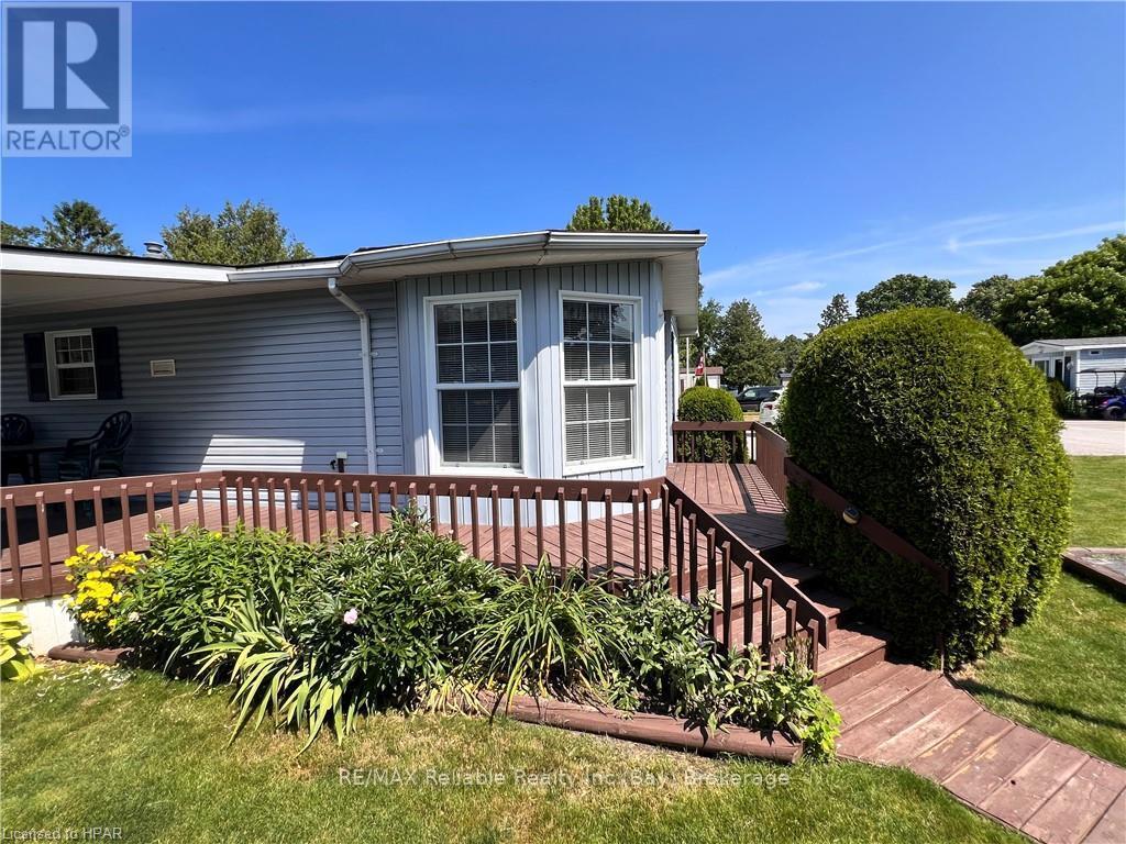 49 Cherokee Lane, Ashfield-Colborne-Wawanosh (Colborne), Ontario  N7A 3Y2 - Photo 36 - X10781097