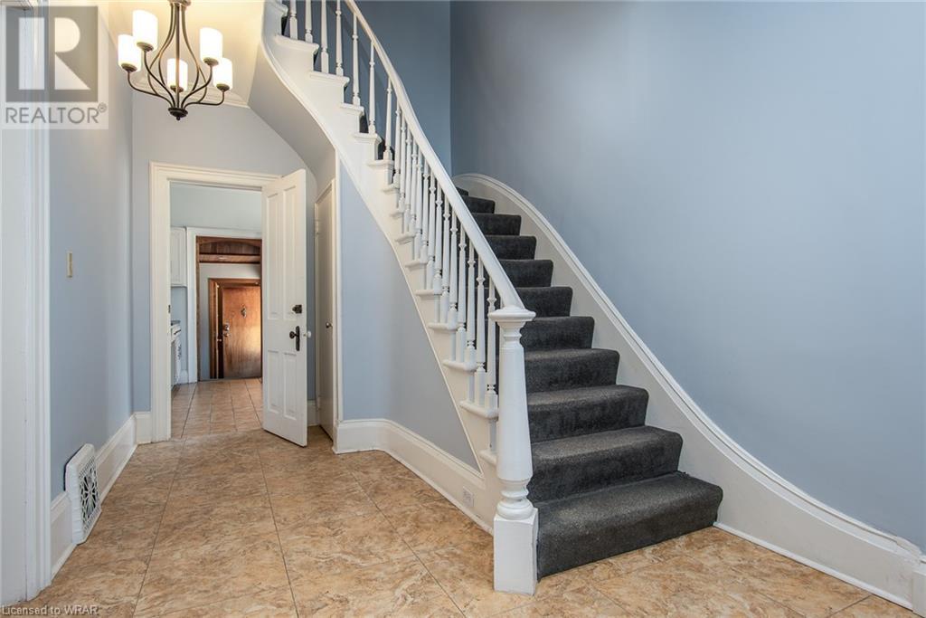 109 College Street, Kitchener, Ontario  N2H 5A2 - Photo 5 - 40609804