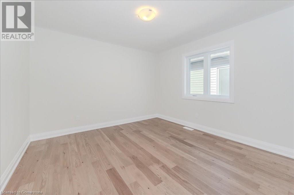 552 Balsam Poplar Street, Waterloo, Ontario  N2V 0E3 - Photo 16 - 40668144