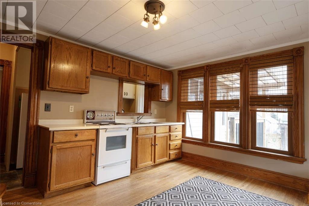 104 North Street, Strathroy, Ontario N7G 1Z5 - Photo 33 - 40674595